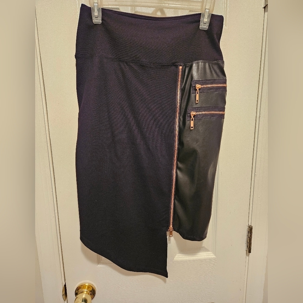 Athena Marie Black Asymmetrical Skirt-Size Medium